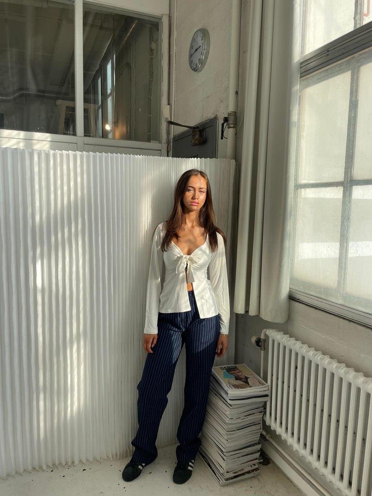 Arla | Tie Front Top